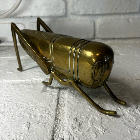 Vintage Brass MCM Grasshopper Figurine - Picture 3 of 7